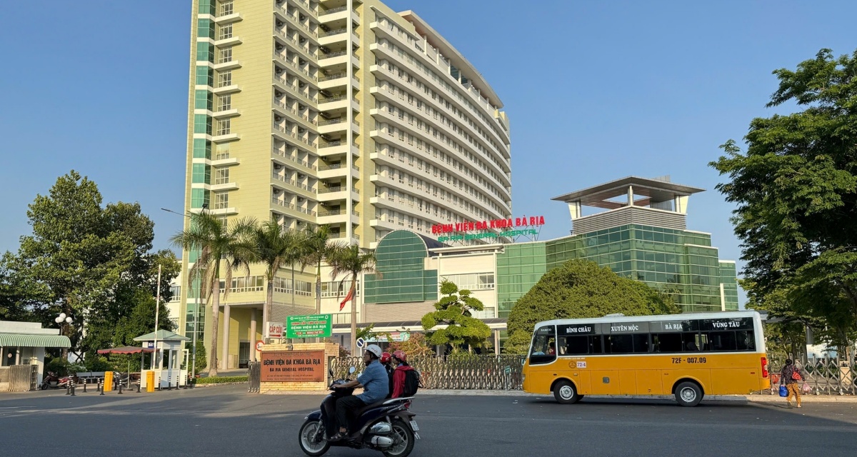 Diễn biến mới vụ ph&aacute;t hiện thi thể nam sinh 14 tuổi trong bệnh viện sau khi rời nh&agrave; đi đổ r&aacute;c, c&ocirc;ng an cảnh b&aacute;o