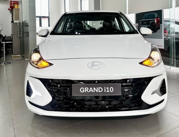 Tin xe trưa 15/6: Ra mắt &lsquo;cơn &aacute;c mộng&rsquo; của Honda SH với gi&aacute; 62 triệu đồng, trang bị &aacute;t v&iacute;a Air Blade ảnh 3