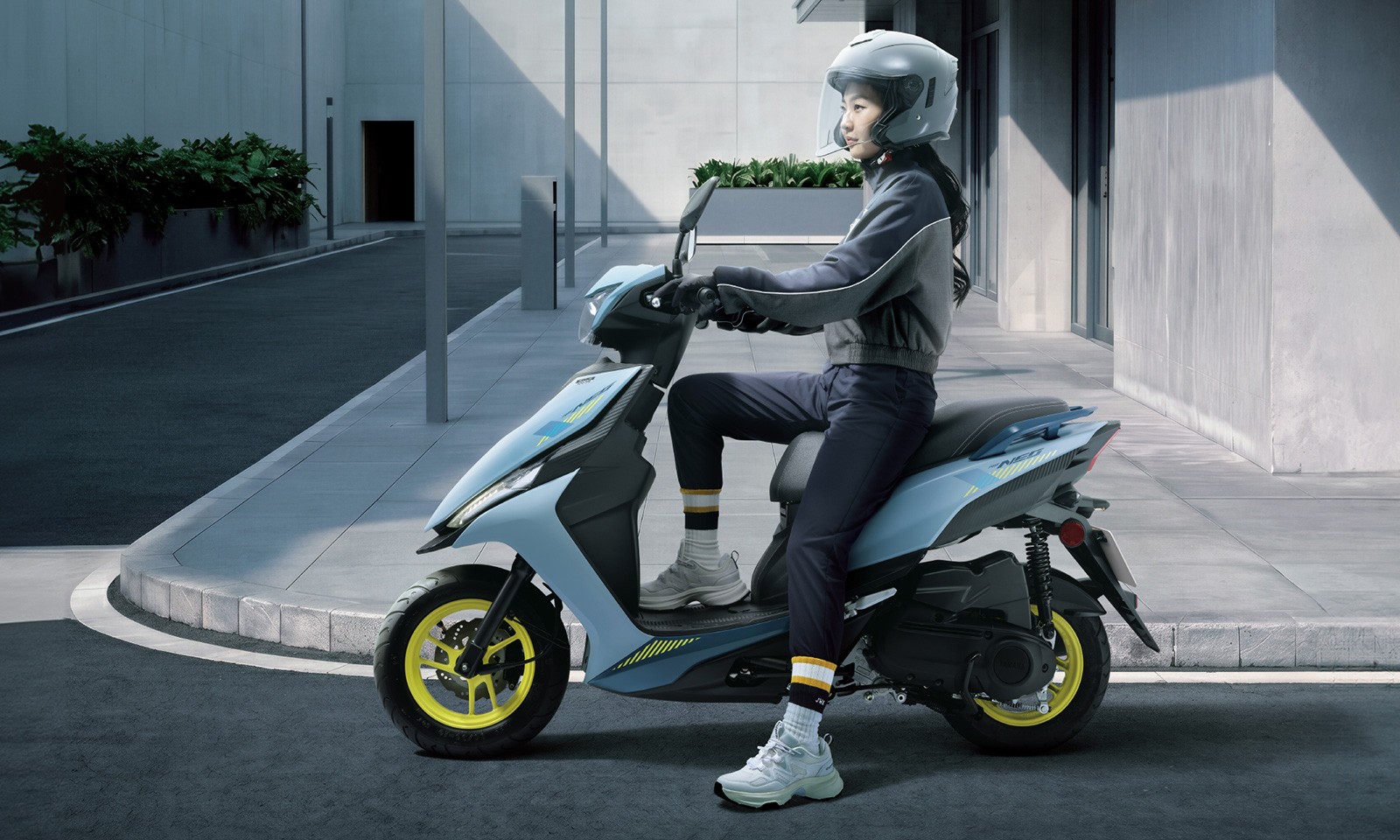 Yamaha ch&iacute;nh thức ra mắt &lsquo;vua xe ga&rsquo; 125cc mới gi&aacute; 66 triệu đồng, phong c&aacute;ch kh&aacute;c hẳn Honda SH Mode v&agrave; Air Blade ảnh 2