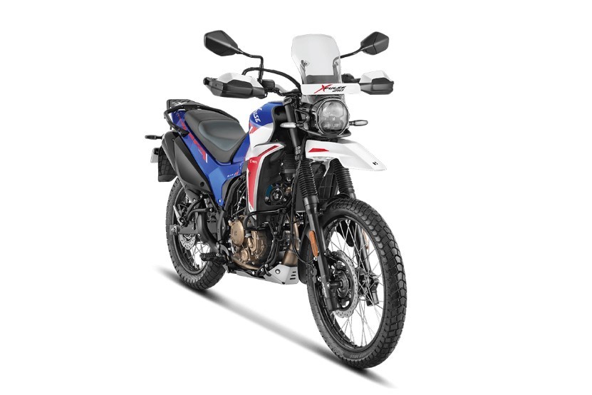 Ch&iacute;nh thức nhận cọc &lsquo;&ocirc;ng ho&agrave;ng c&ocirc;n tay&rsquo; mới gi&aacute; hấp dẫn, ph&acirc;n kh&uacute;c kh&aacute;c Yamaha Exciter v&agrave; Honda Winner R ảnh 2