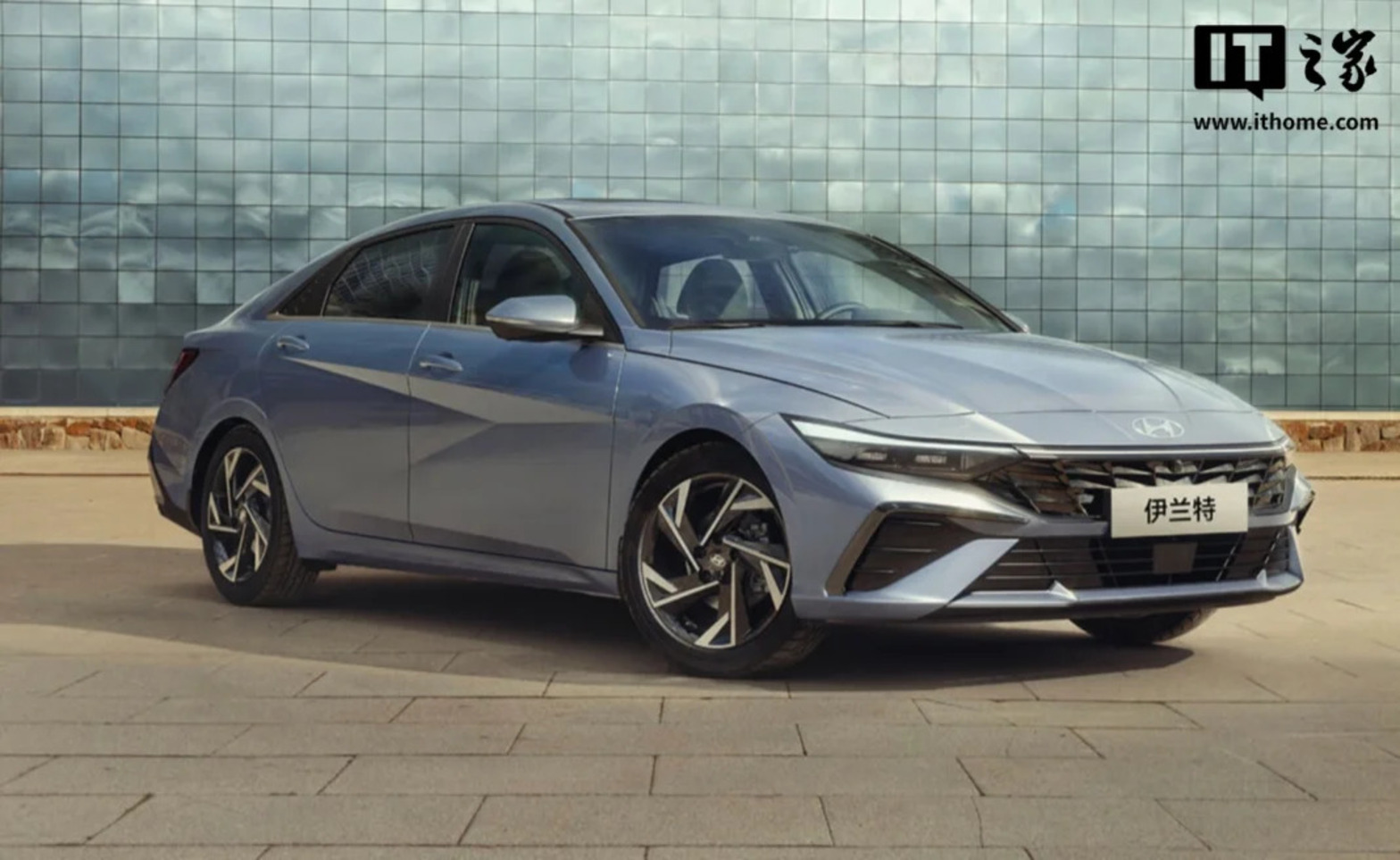Hyundai Elantra 2026 tr&igrave;nh l&agrave;ng: Sedan hạng C gi&aacute; chỉ từ hơn 350 triệu đồng, rẻ hơn Toyota Vios nhưng rộng ngang Civic