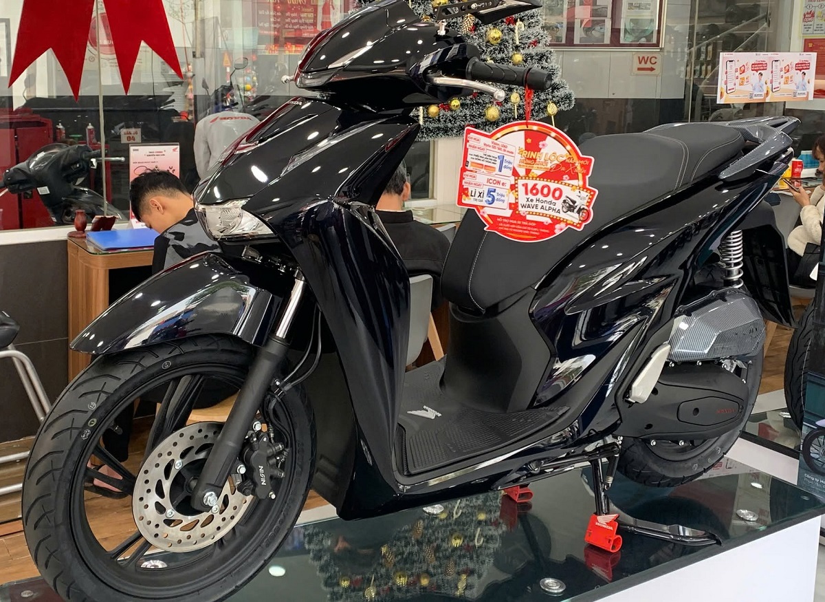 Bảng gi&aacute; xe Honda SH 2026 giữa th&aacute;ng 6/2026: Rẻ kh&oacute; tin, gi&aacute; b&igrave;nh d&acirc;n hơn cả xe điện h&uacute;t kh&aacute;ch Việt