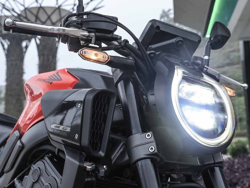 Honda ch&iacute;nh thức ra mắt &lsquo;vua c&ocirc;n tay&rsquo; mới l&agrave; &lsquo;đ&agrave;n anh&rsquo; của Winner R, ph&acirc;n kh&uacute;c cao hơn Yamaha Exciter, gi&aacute; cực mềm ảnh 2