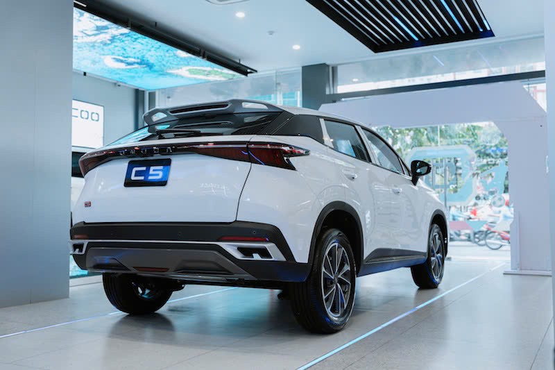 Omoda & Jaecoo Việt Nam bổ sung phi&ecirc;n bản Omoda C5 Sport, c&oacute; gi&aacute; b&aacute;n ưu đ&atilde;i dưới 500 triệu đồng ảnh 3