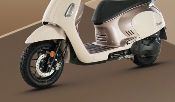 Tin xe hot 19/6: Đối thủ &lsquo;một 9 một 10&rsquo; của Honda SH ch&iacute;nh thức ra mắt, gi&aacute; rẻ hơn Air Blade v&agrave; SH Mode, c&oacute; ABS 2 k&ecirc;nh