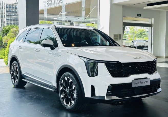 Điểm tin &ocirc; t&ocirc; 21/6: Kia Sorento lộ diện bản thuần điện mới, Nissan NX8 ra mắt &lsquo;đấu&rsquo; Ford Everest