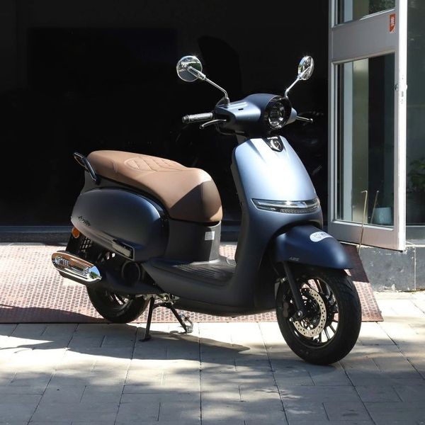&lsquo;Xe ga quốc d&acirc;n&rsquo; mới ch&iacute;nh thức ra mắt: Thiết kế &lsquo;n&eacute;t&rsquo; hơn Honda SH Mode, c&oacute; phanh ABS, gi&aacute; 37 triệu đồng rẻ như Vision ảnh 1