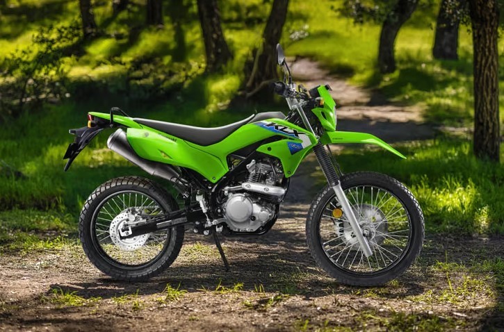 Ch&iacute;nh thức ra mắt &lsquo;vua c&ocirc;n tay&rsquo; 233cc mới gi&aacute; chỉ 53 triệu đồng, phong c&aacute;ch kh&aacute;c hẳn Yamaha Exciter v&agrave; Honda Winner R ảnh 1