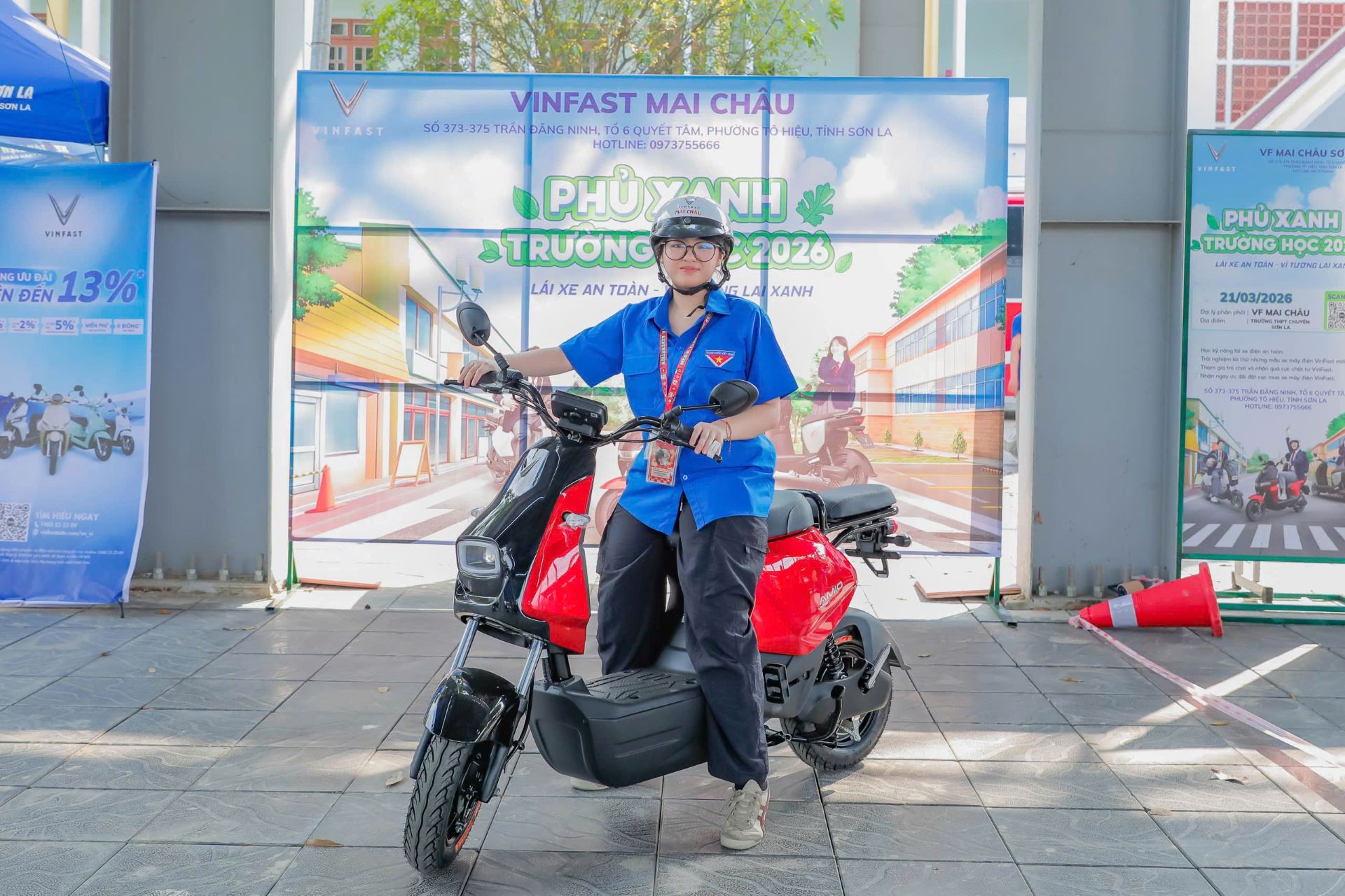 Gi&aacute; từ 11,7 triệu đồng, thiết kế t&iacute;ch hợp b&agrave;n đạp: VinFast Amio &lsquo;l&agrave;m mưa l&agrave;m gi&oacute;&rsquo; ở ph&acirc;n kh&uacute;c xe m&aacute;y điện học sinh ảnh 1