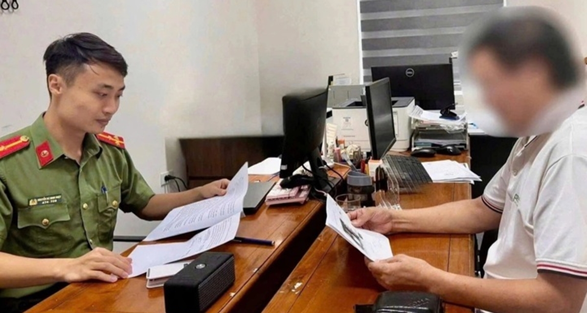 Mời 135 người tương t&aacute;c với c&aacute;c trang mạng phản động của L&ecirc; Trung Khoa, Nguyễn Văn Đ&agrave;i l&ecirc;n l&agrave;m việc