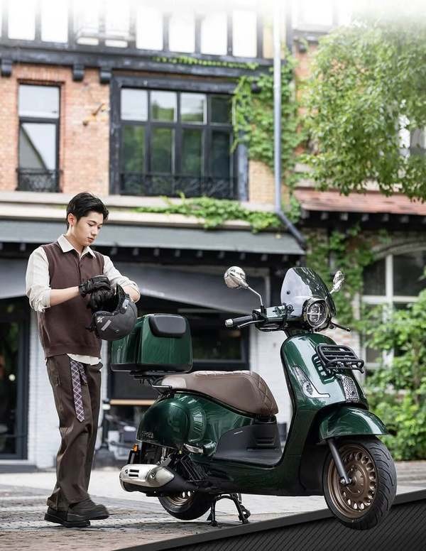 Honda ch&iacute;nh thức ra mắt &lsquo;vua xe ga&rsquo; 160cc mới gi&aacute; 55 triệu đồng, thiết kế &lsquo;n&eacute;t&rsquo; hơn SH Mode, c&oacute; ABS v&agrave; TCS như SH 160i ảnh 3