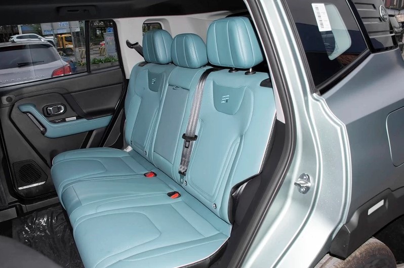 Ch&iacute;nh thức ra mắt mẫu SUV &lsquo;quốc d&acirc;n&rsquo; mới gi&aacute; chỉ 444 triệu đồng, k&iacute;ch thước lớn hơn cả Mazda CX-5 v&agrave; Honda CR-V ảnh 5