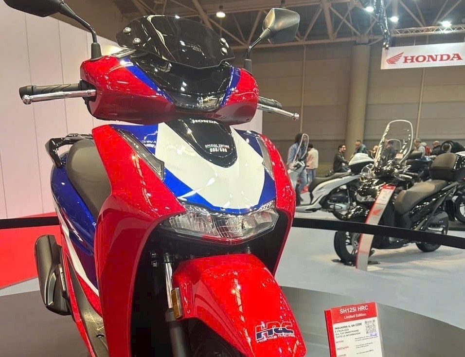 Honda SH 150i phi&ecirc;n bản mới chốt gi&aacute; b&aacute;n hấp dẫn, sẵn s&agrave;ng 'c&ocirc;ng ph&aacute;' thị trường Việt Nam với thiết kế cực đẹp ảnh 6