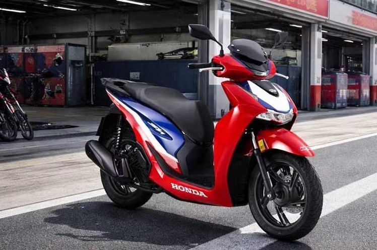 Đại l&yacute; Việt nhận cọc Honda SH 150i phi&ecirc;n bản mới, d&acirc;n t&igrave;nh rần rần v&igrave; thiết kế đẹp long lanh, gi&aacute; hấp dẫn ảnh 4
