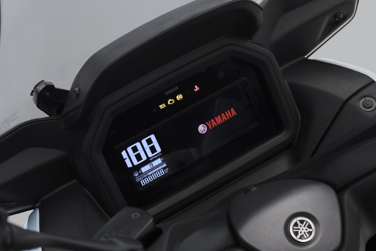 Quyết đả bại Honda SH, Yamaha ch&iacute;nh thức mở b&aacute;n &lsquo;huyền thoại xe ga&rsquo; 249cc mới cực xịn, gi&aacute; 104 triệu đồng ảnh 10