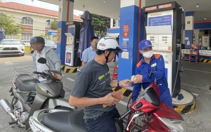 Tin xe hot 8/7: Honda SH 150i phi&ecirc;n bản mới nhận cọc tại Việt Nam, d&acirc;n t&igrave;nh &lsquo;dậy s&oacute;ng&rsquo; v&igrave; qu&aacute; đẹp ảnh 2