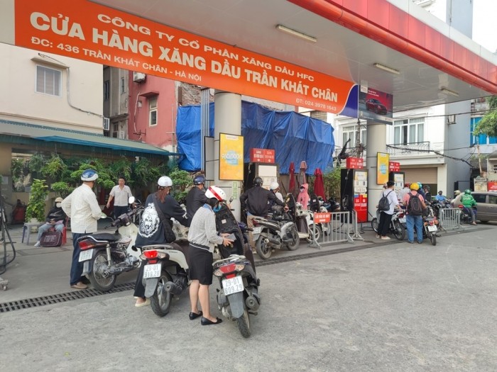 Tin xe trưa 9/7: Yamaha ch&iacute;nh thức mở b&aacute;n &lsquo;khắc tinh&rsquo; của Honda SH với gi&aacute; 104 triệu đồng, trang bị cực đỉnh ảnh 2