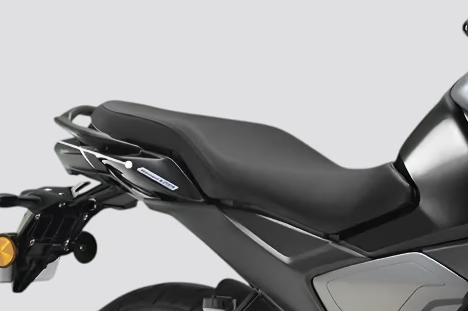 Yamaha ra mắt &lsquo;vua c&ocirc;n tay&rsquo; 150cc mới gi&aacute; chỉ 30 triệu đồng, c&oacute; ABS như Exciter v&agrave; Honda Winner R ảnh 4