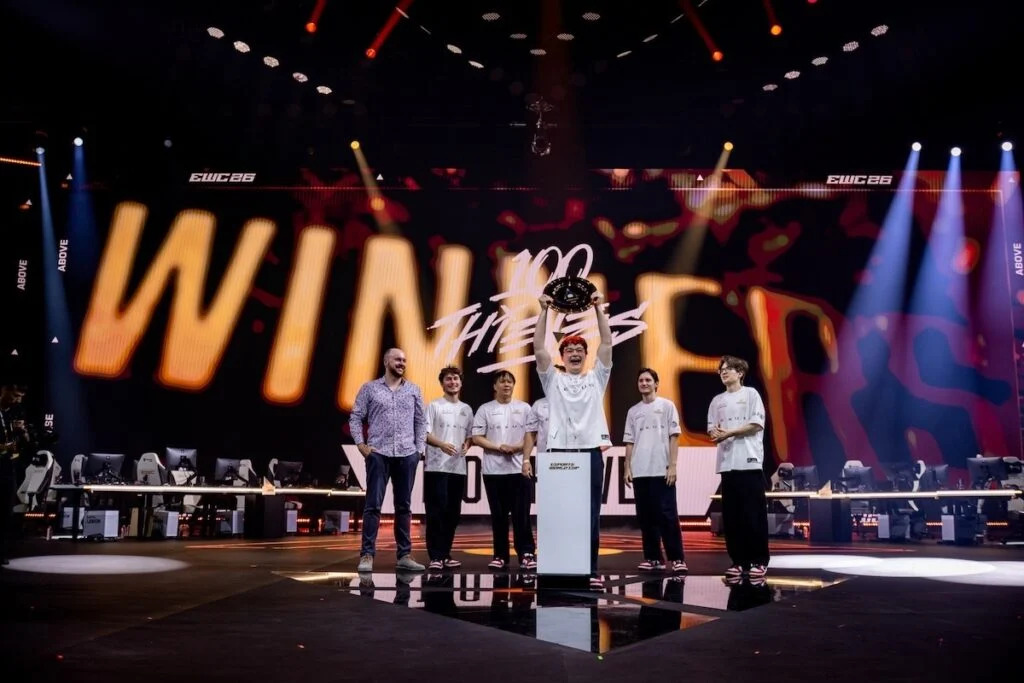 100 Thieves đ&aacute;nh bại NRG, l&ecirc;n ng&ocirc;i v&ocirc; địch VALORANT Esports World Cup 2026
