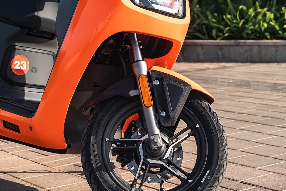 Qu&ecirc;n Honda Vision đi, &lsquo;xe ga quốc d&acirc;n&rsquo; mới gi&aacute; 36 triệu đồng ch&iacute;nh thức ra mắt, &lsquo;g&acirc;y sốt&rsquo; v&igrave; qu&aacute; đẹp lại kh&ocirc;ng tốn xăng ảnh 7