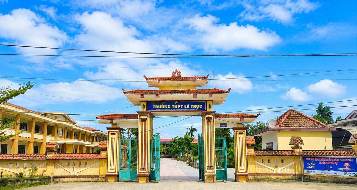 Th&iacute; sinh chung ph&ograve;ng với 9 người gian lận ở Quảng Trị c&oacute; ảnh hưởng? Th&ecirc;m 1 điểm thi bị nghi ngờ