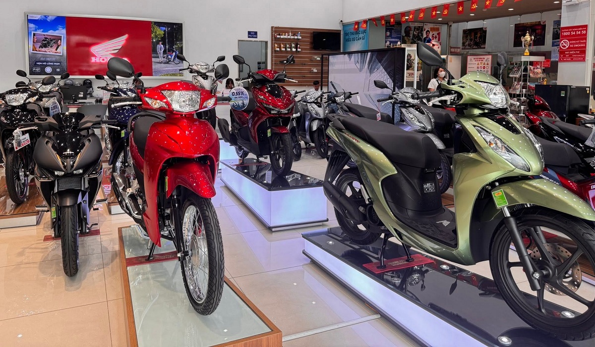 Bảng gi&aacute; xe m&aacute;y Honda giữa th&aacute;ng 7/2026 giảm \'thủng đ&aacute;y\': SH, SH Mode rẻ hiếm thấy, Vision \'cực b&egrave;o\'