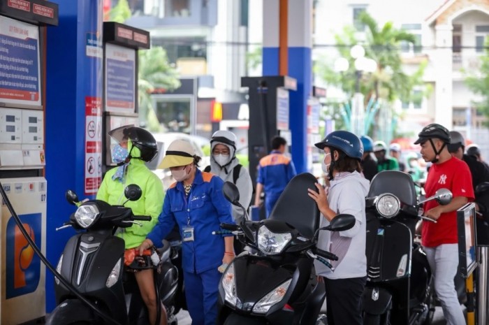 Tin xe hot 21/7: &lsquo;Khắc tinh&rsquo; của Honda SH 125i ch&iacute;nh thức ra mắt gi&aacute; 85 triệu đồng, c&oacute; m&agrave;n TFT, ABS 2 k&ecirc;nh v&agrave; TCS ảnh 3