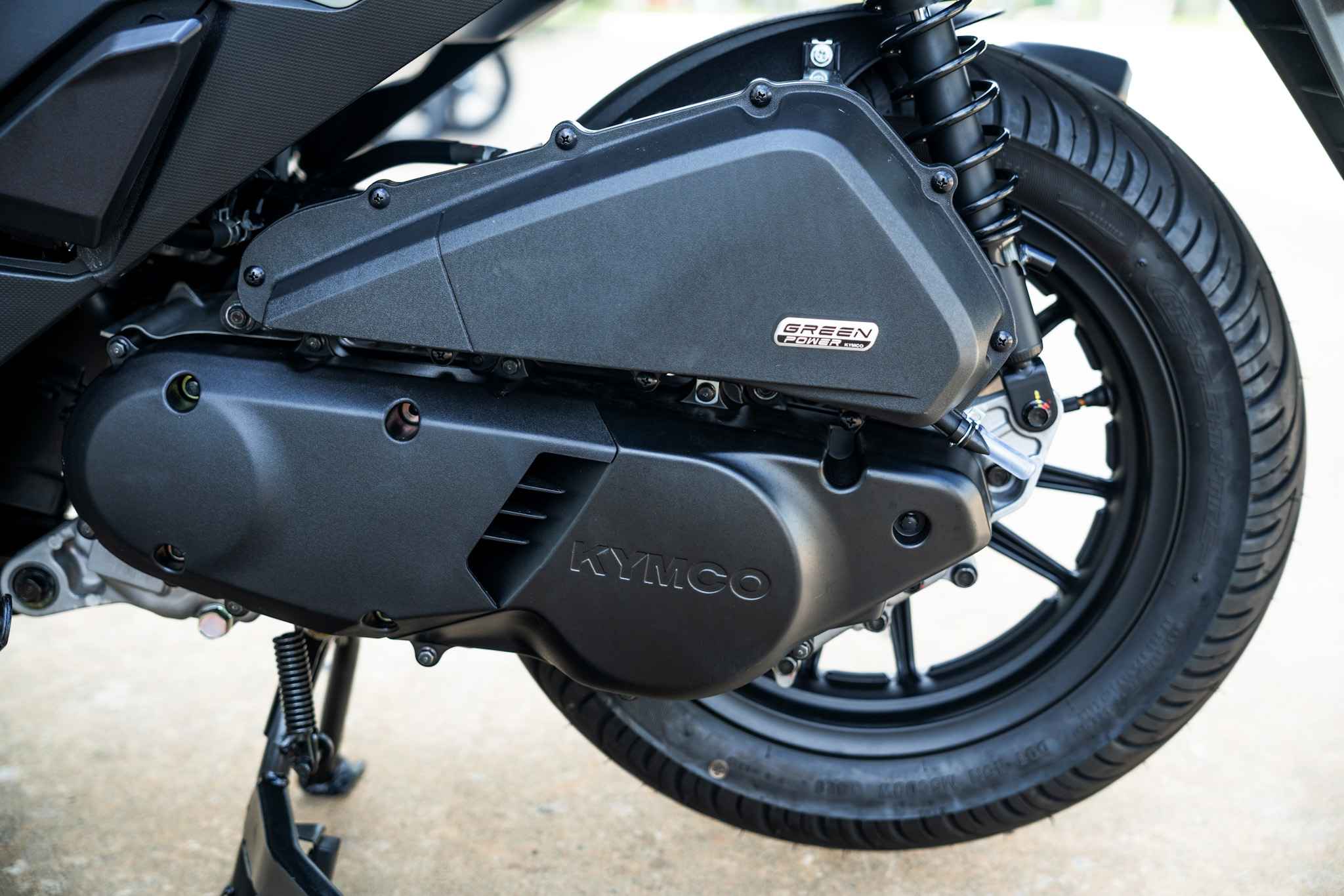&lsquo;Chơi s&aacute;t v&aacute;n&rsquo; Honda SH, &lsquo;vua xe ga&rsquo; 150cc mới ra mắt gi&aacute; 72 triệu đồng, c&oacute; ABS 2 k&ecirc;nh v&agrave; TCS ăn đứt Air Blade