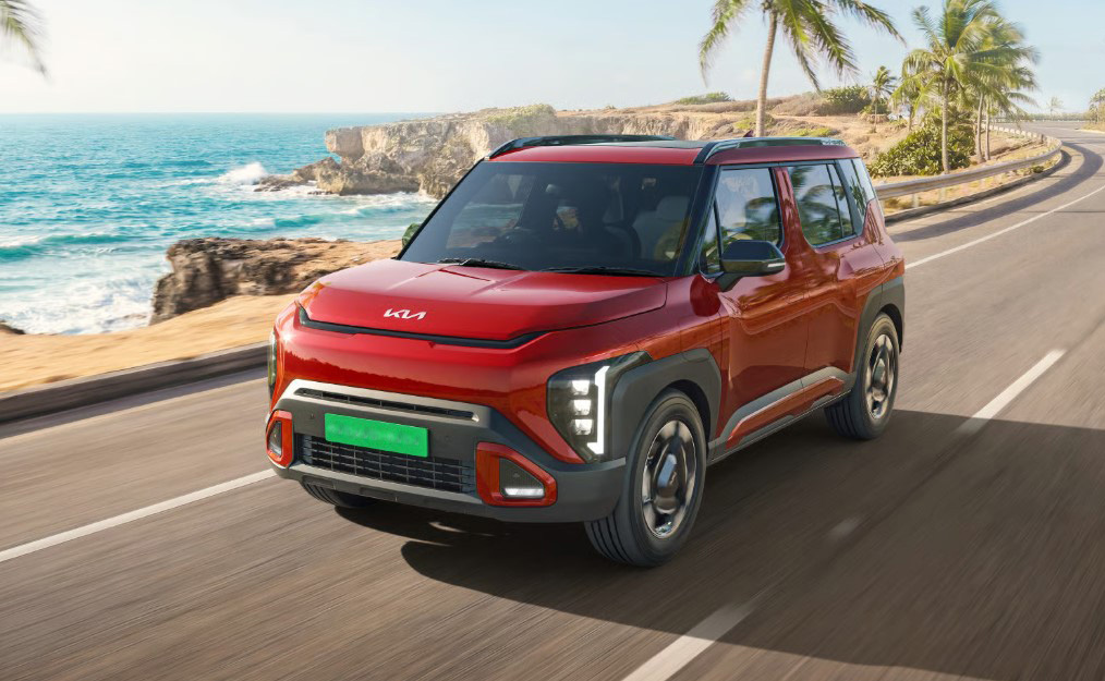 Tin xe trưa 24/7: SUV 5 chỗ &lsquo;b&igrave;nh d&acirc;n&rsquo; mới của Kia ra mắt, gi&aacute; chỉ 321 triệu đồng rẻ hơn Morning v&agrave; Hyundai Grand i10