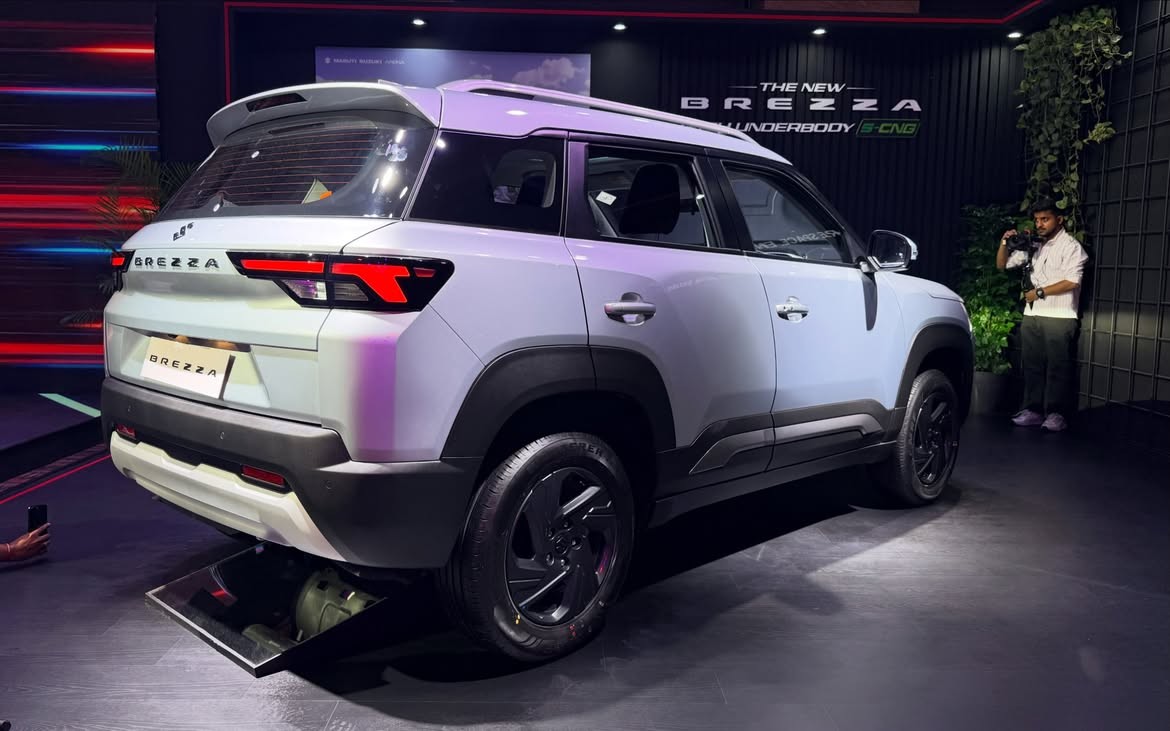 Suzuki ch&iacute;nh thức ra mắt mẫu SUV 5 chỗ mới gi&aacute; 176 triệu đồng: Rẻ gần bằng Honda SH, &lsquo;mềm&rsquo; hơn Hyundai Grand i10 ảnh 6