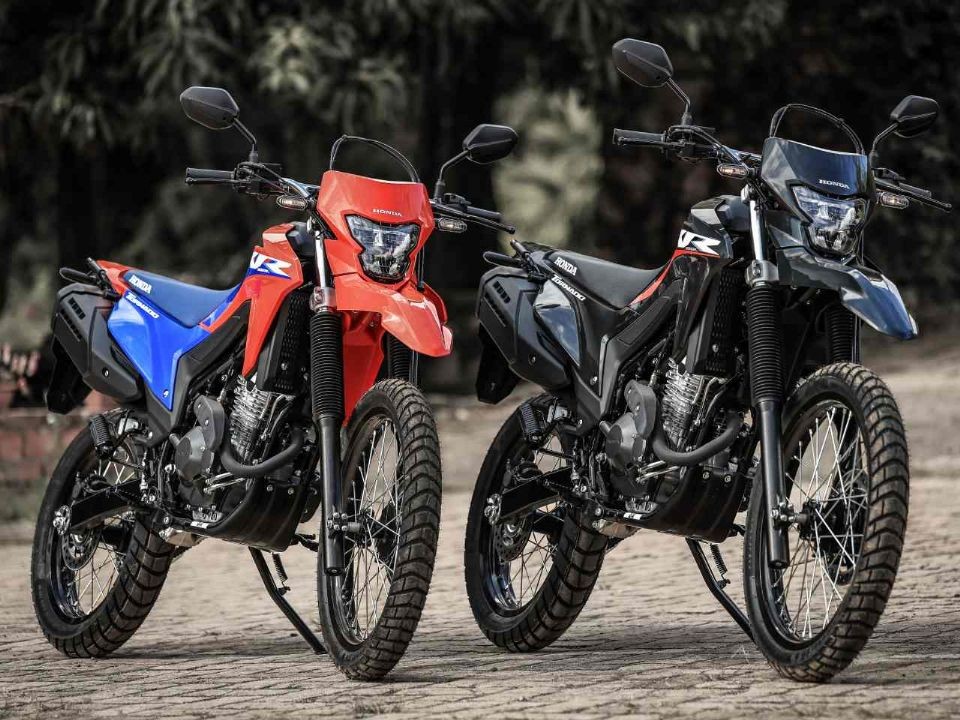 Honda ch&iacute;nh thức ra mắt &lsquo;huyền thoại c&ocirc;n tay&rsquo; mới gi&aacute; &lsquo;mềm&rsquo;: Kh&aacute;c biệt Winner R v&agrave; Yamaha Exciter, c&oacute; phanh ABS 2 k&ecirc;nh ảnh 1