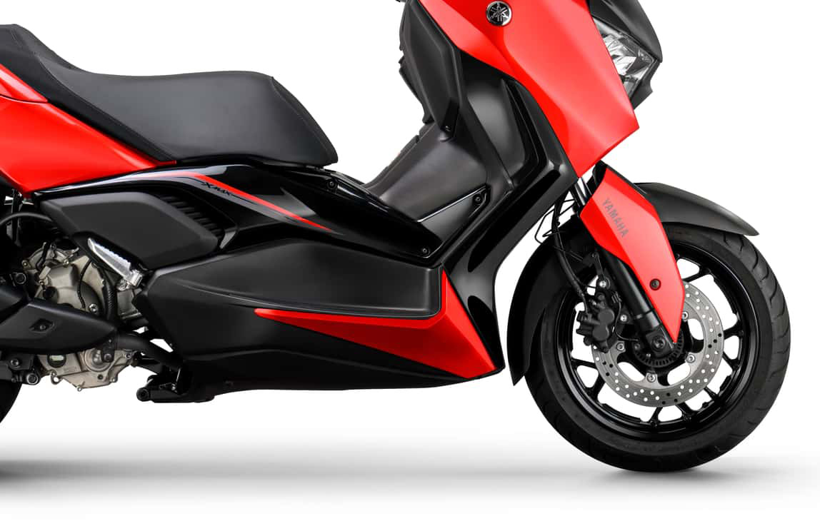 Tin xe hot 27/7: Yamaha ra mắt mẫu xe ga mới cực hầm hố, c&oacute; ABS k&ecirc;nh đ&ocirc;i v&agrave; TCS như Honda SH, gi&aacute; mềm