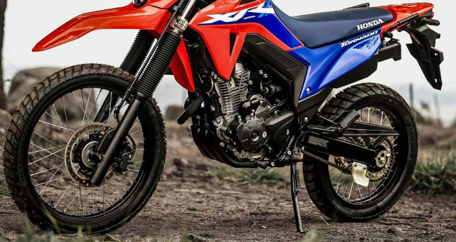 Tin xe trưa 27/7: &lsquo;Vua c&ocirc;n tay&rsquo; mới của Honda ra mắt với gi&aacute; rẻ, ph&acirc;n kh&uacute;c tr&ecirc;n Winner R v&agrave; Yamaha Exciter