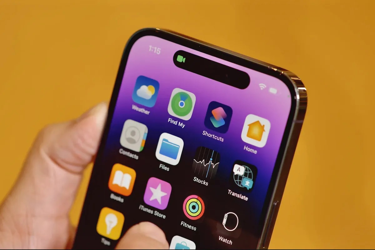 Đ&acirc;y l&agrave; iPhone m&agrave;n Dynamic Island 120Hz rẻ nhất Việt Nam, ăn đứt iPhone 17 với gi&aacute; rẻ như b&egrave;o