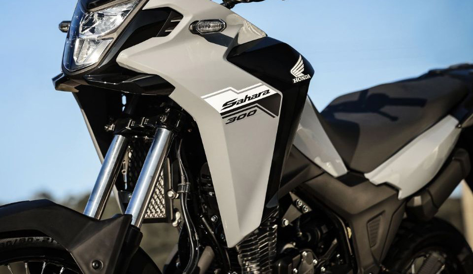 Tin xe trưa 28/7: &lsquo;Đ&agrave;n em&rsquo; của Honda Winner R ra mắt với gi&aacute; rẻ, phong c&aacute;ch kh&aacute;c xa Yamaha Exciter