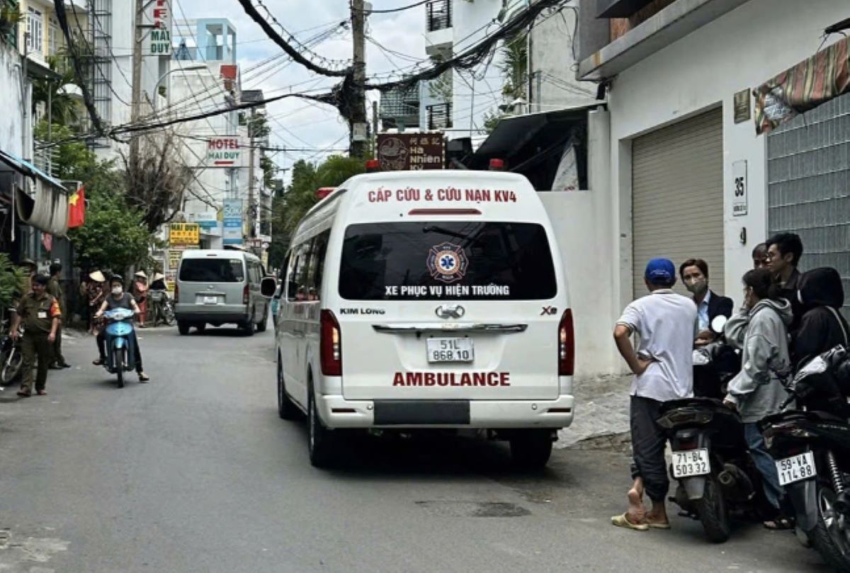 Người đ&agrave;n &ocirc;ng ngo&agrave;i 30 tuổi tử vong bất thường tại ph&ograve;ng trọ ở TP.HCM, c&ocirc;ng an v&agrave;o cuộc l&agrave;m r&otilde;