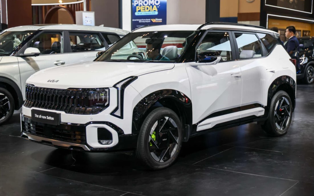 Kia Seltos 2026 mới ch&iacute;nh thức ra mắt với gi&aacute; 567 triệu đồng, &lsquo;chơi tới bến&rsquo; Toyota Yaris Cross v&agrave; Mitsubishi Xforce