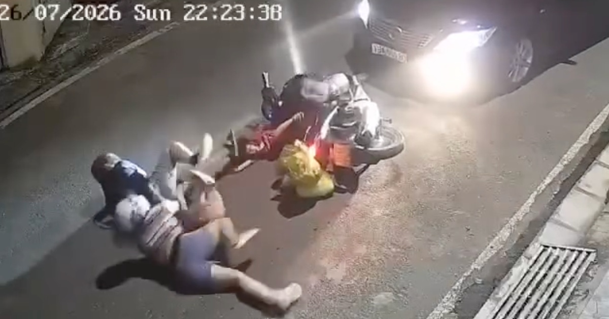 T&igrave;m được t&agrave;i xế &ocirc; t&ocirc; t&ocirc;ng ng&atilde; xe m&aacute;y chở 4 người trong gia đ&igrave;nh rồi bỏ chạy, đ&atilde; x&aacute;c định nguy&ecirc;n nh&acirc;n
