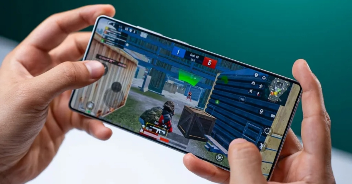 Top điện thoại chơi game tốt nhất 2026: iPhone v&agrave; Samsung dẫn đầu, nhiều mẫu gi&aacute; rẻ g&oacute;p mặt