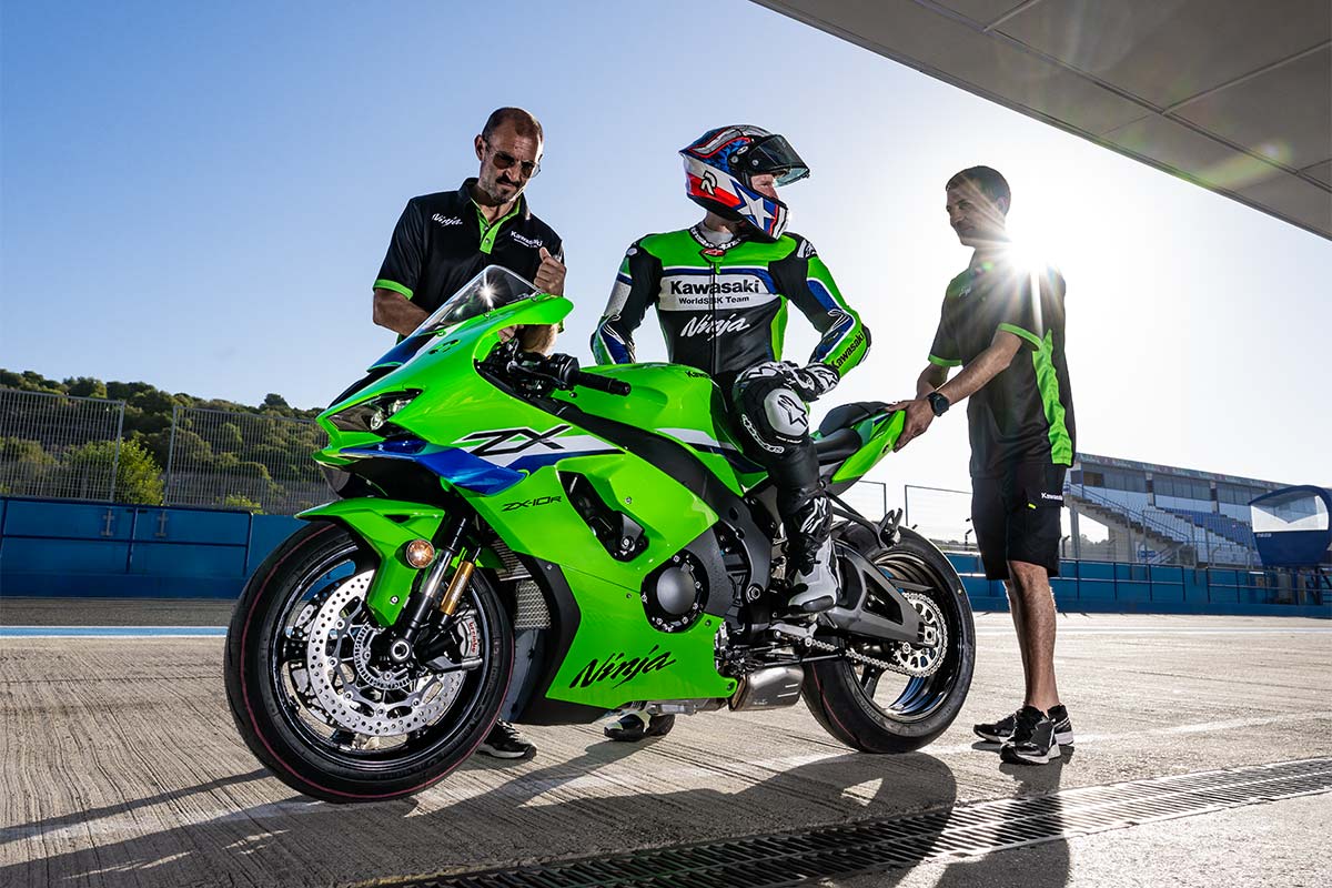 Kawasaki Ninja ZX-10R 2026 với 3 điểm khiến người m&ecirc; tốc độ h&agrave;i l&ograve;ng v&agrave; 3 hạn chế vẫn cần khắc phục