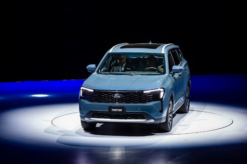 Ford Việt Nam triển khai chương tr&igrave;nh &lsquo;Chọn Ford, Trọn An t&acirc;m&rsquo; với ch&iacute;nh s&aacute;ch bảo h&agrave;nh 5 năm v&agrave; nhiều ưu đ&atilde;i hấp dẫn ảnh 2