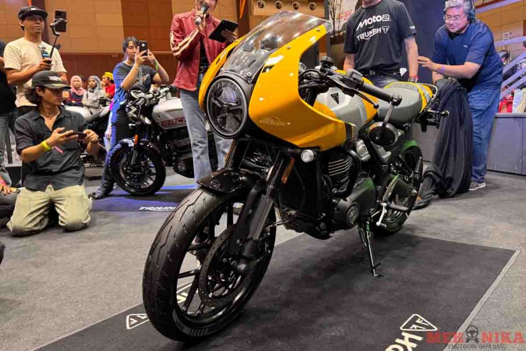 Triumph Tracker 400 v&agrave; Thruxton 400 ra mắt Malaysia, đối đầu Honda CB350RS