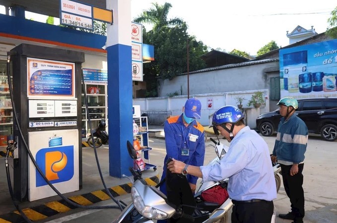 Tin xe hot 5/8: &lsquo;Vua c&ocirc;n tay&rsquo; mới của Suzuki ra mắt gi&aacute; 53 triệu đồng, thiết kế kh&aacute;c xa Honda Winner R v&agrave; Yamaha Exciter ảnh 2