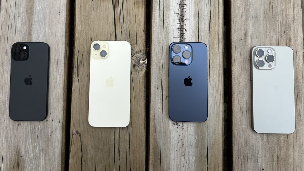 Bảng gi&aacute; iPhone 15 mới nhất th&aacute;ng 8: iPhone 15 giảm s&acirc;u, iPhone 15 Pro Max chỉ từ 23 triệu đồng