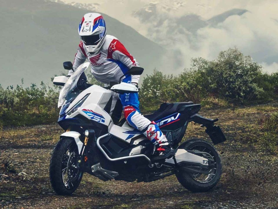 Honda ch&iacute;nh thức ra mắt &lsquo;vua xe ga&rsquo; mới tinh: Trang bị xịn hơn cả SH v&agrave; Air Blade, gi&aacute; cực kỳ hấp dẫn ảnh 5
