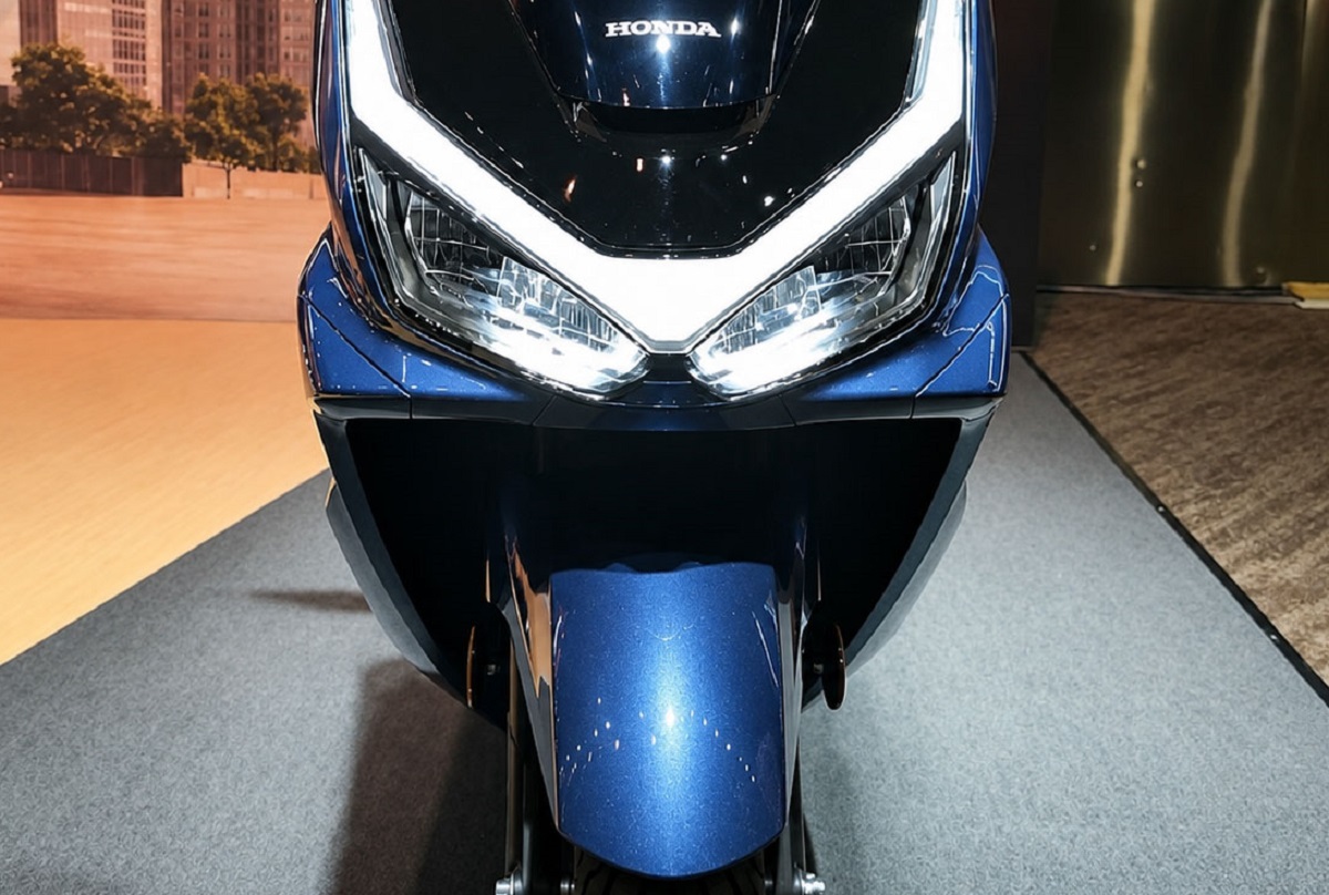Honda ch&iacute;nh thức ra mắt &lsquo;&aacute;t chủ b&agrave;i&rsquo; xe tay ga 160cc mới gi&aacute; 77 triệu đồng: Đẹp hơn cả SH v&agrave; SH Mode