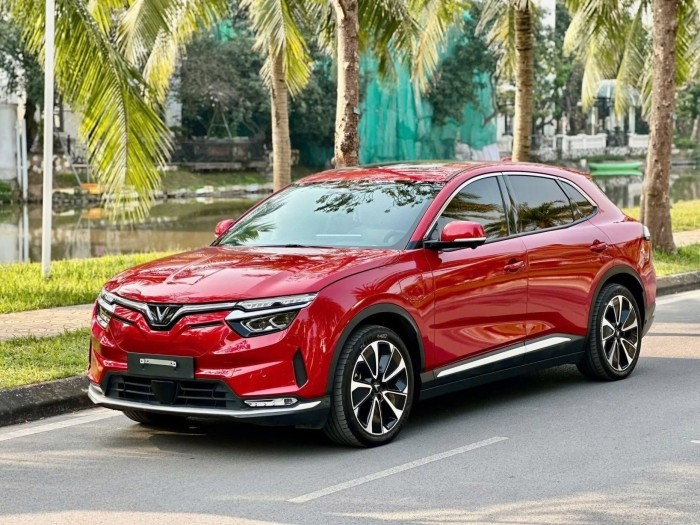 Tin xe hot 7/8: &lsquo;&Ocirc;ng ho&agrave;ng&rsquo; c&ocirc;n tay mới kh&aacute;c biệt Honda Winner R v&agrave; Yamaha Exciter ra mắt với gi&aacute; hấp dẫn ảnh 3