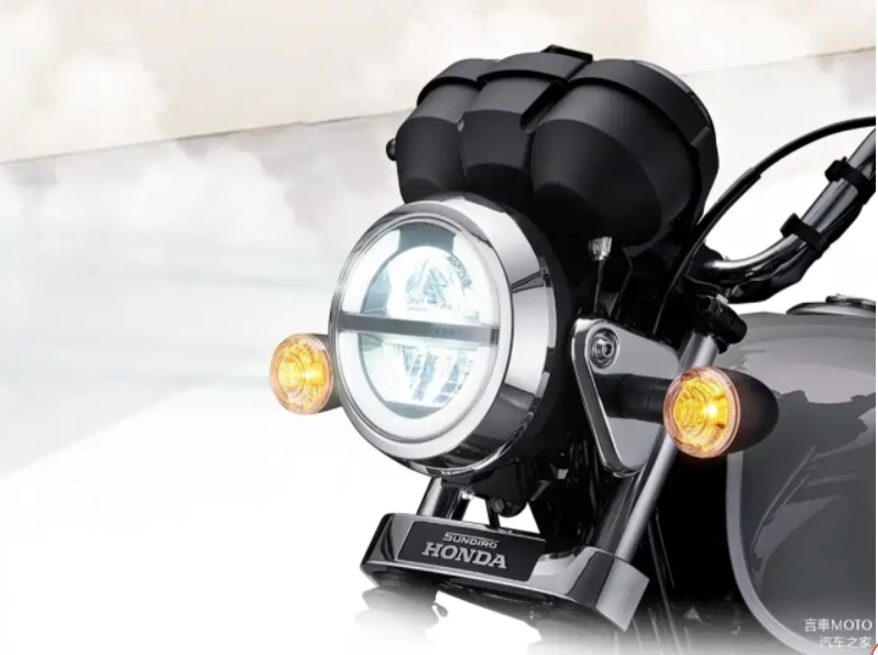 Honda CBF150T 2027 gi&aacute; từ 31 triệu đồng: Cruiser 150cc tiết kiệm xăng, so k&egrave; CFMoto 150CL-C