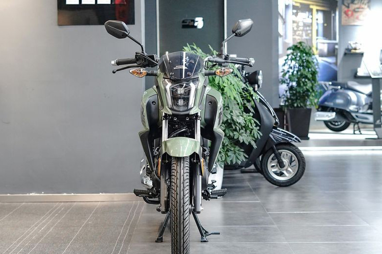 Tin xe hot 10/8: Honda ra mắt &lsquo;vua c&ocirc;n tay&rsquo; 150cc mới ph&acirc;n kh&uacute;c gi&aacute; rẻ hơn Winner R v&agrave; Yamaha Exciter, c&oacute; ABS 2 k&ecirc;nh