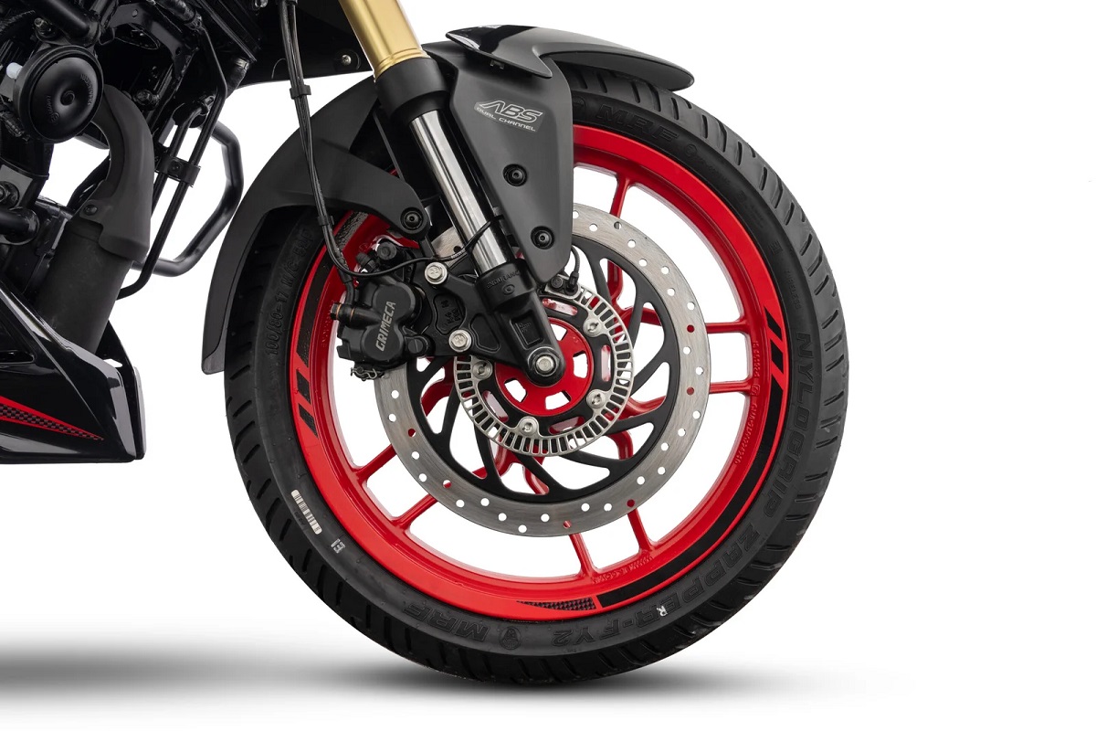 &lsquo;Vua c&ocirc;n tay&rsquo; 160cc mới ch&iacute;nh thức ra mắt gi&aacute; 39 triệu đồng: Ph&acirc;n kh&uacute;c &lsquo;kh&eacute;t&rsquo; hơn hẳn Honda Winner R